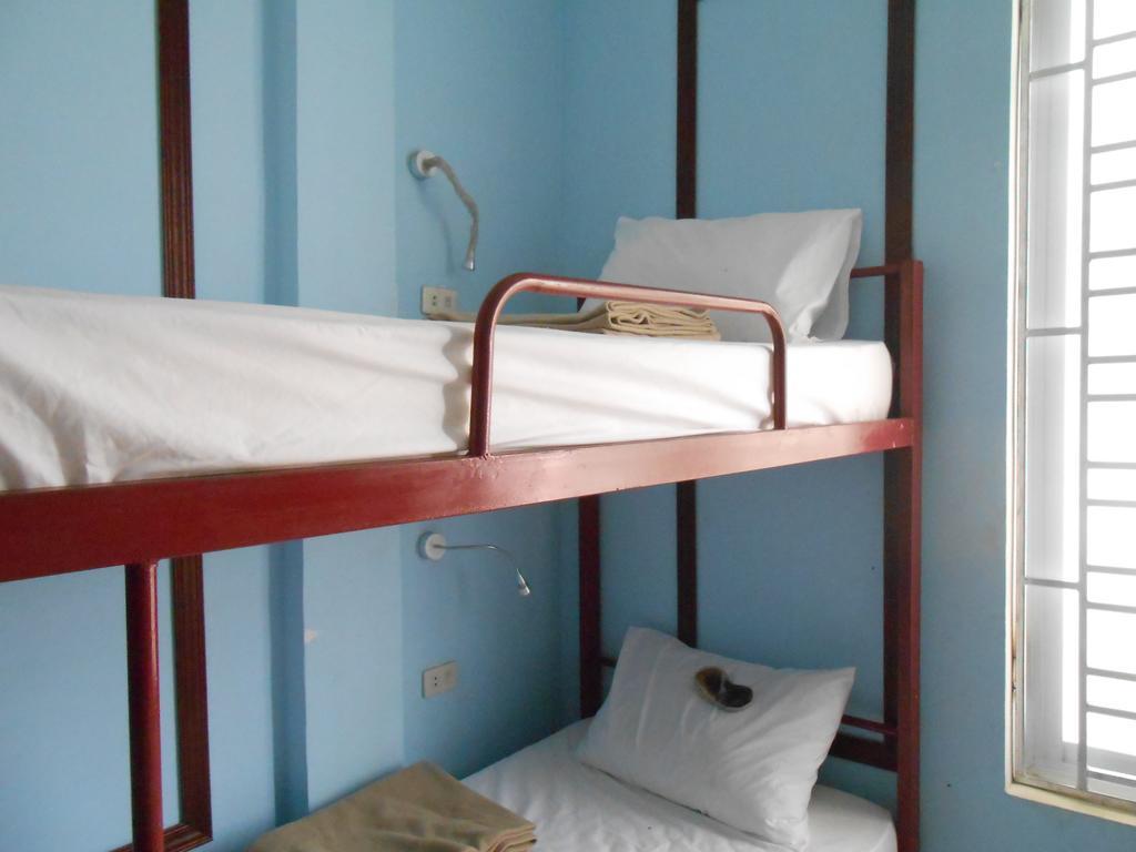 Lucky Backpacker Hostel В'єнтьян Номер фото