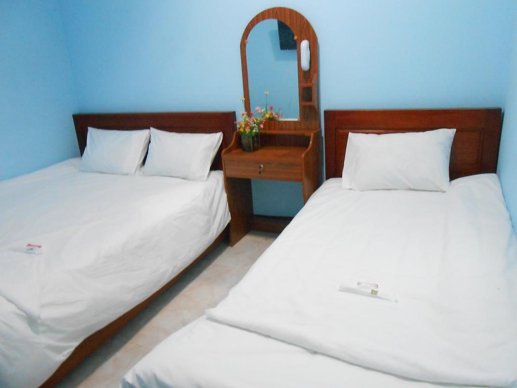 Lucky Backpacker Hostel В'єнтьян Екстер'єр фото