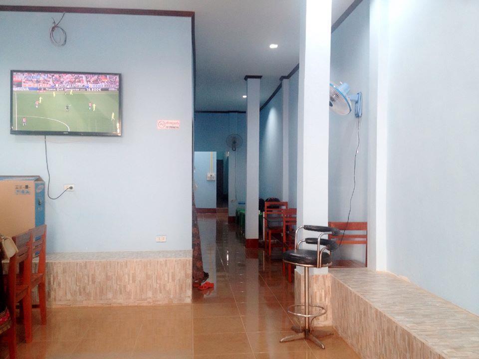 Lucky Backpacker Hostel В'єнтьян Екстер'єр фото